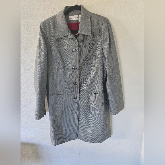 Alfred Dunner Long Blazer Women Sz 8 Gray Four Button Pockets Padded Career - Picture 3 of 10